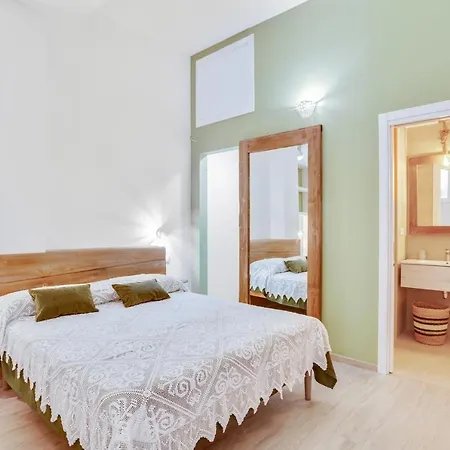 Madame Bari' Suite Apt In The Heart Of Bari Exterior photo